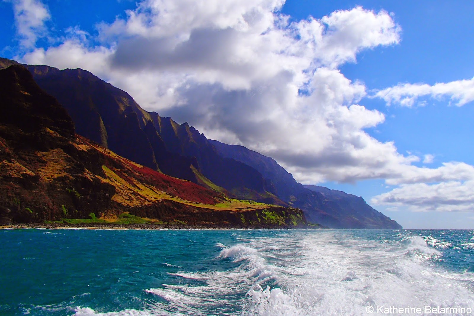 Touring Kauai's Na Pali Coast with Napali Catamaran Travel the World
